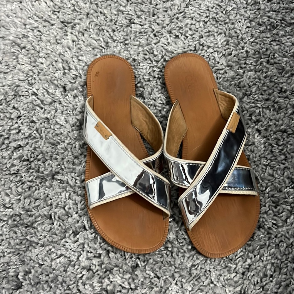 Gray and brown sandals for kids size 4 1/2
